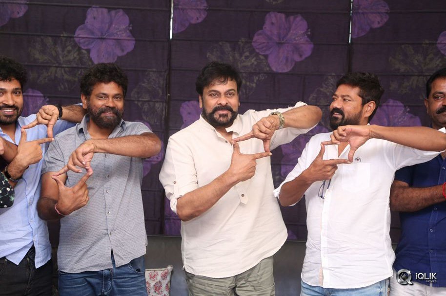 Chiranjeevi-Buys-Darshakudu-Movie-First-Ticket